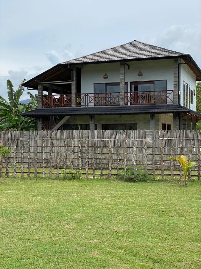 Baha Baha Villas West Sumbawa Yoyos - Free Yoga Class, Gym Daily Included For Guest - Fast Wifi Starlink Sekongkang Exterior photo